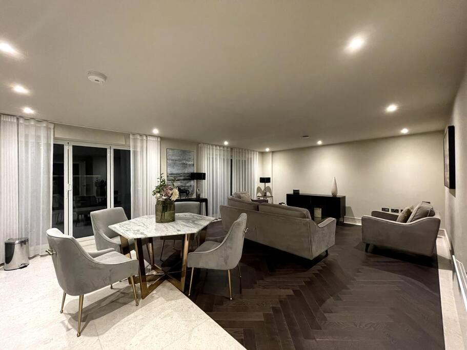 Apartamento 2Br Urban Vista Retreat Chcl F7 Chigwell Exterior foto